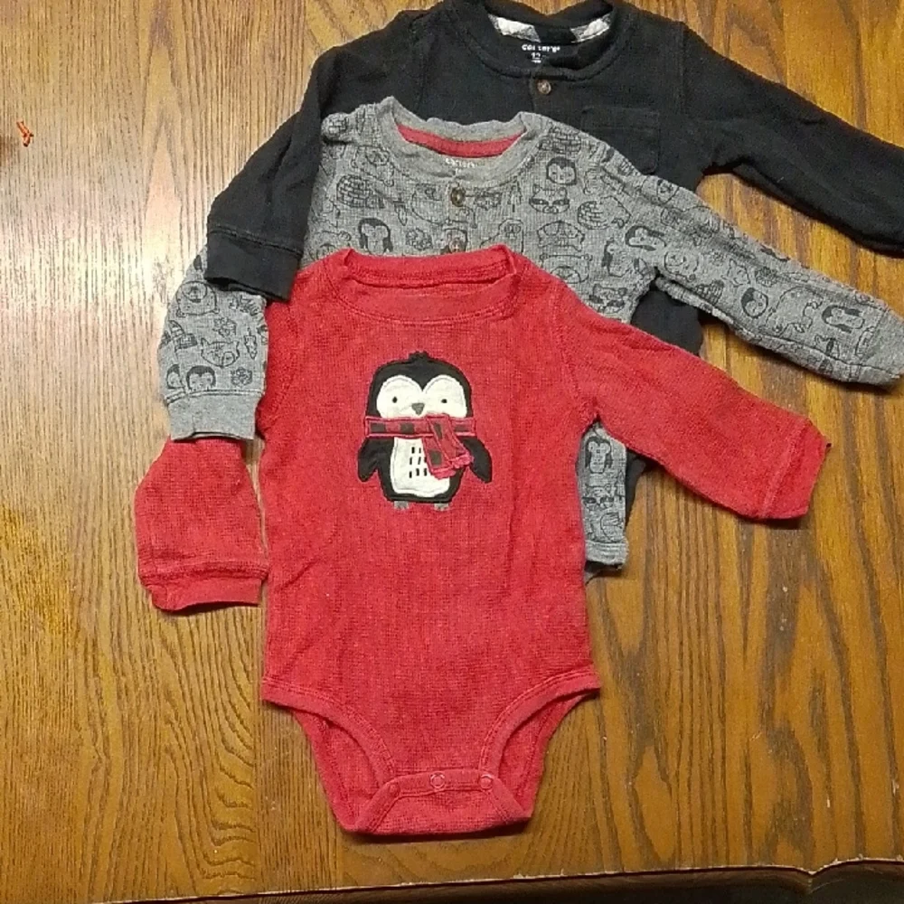 Carter's Red and Gray Penguin Long Sleeve Onesie - Picture 1 of 5
